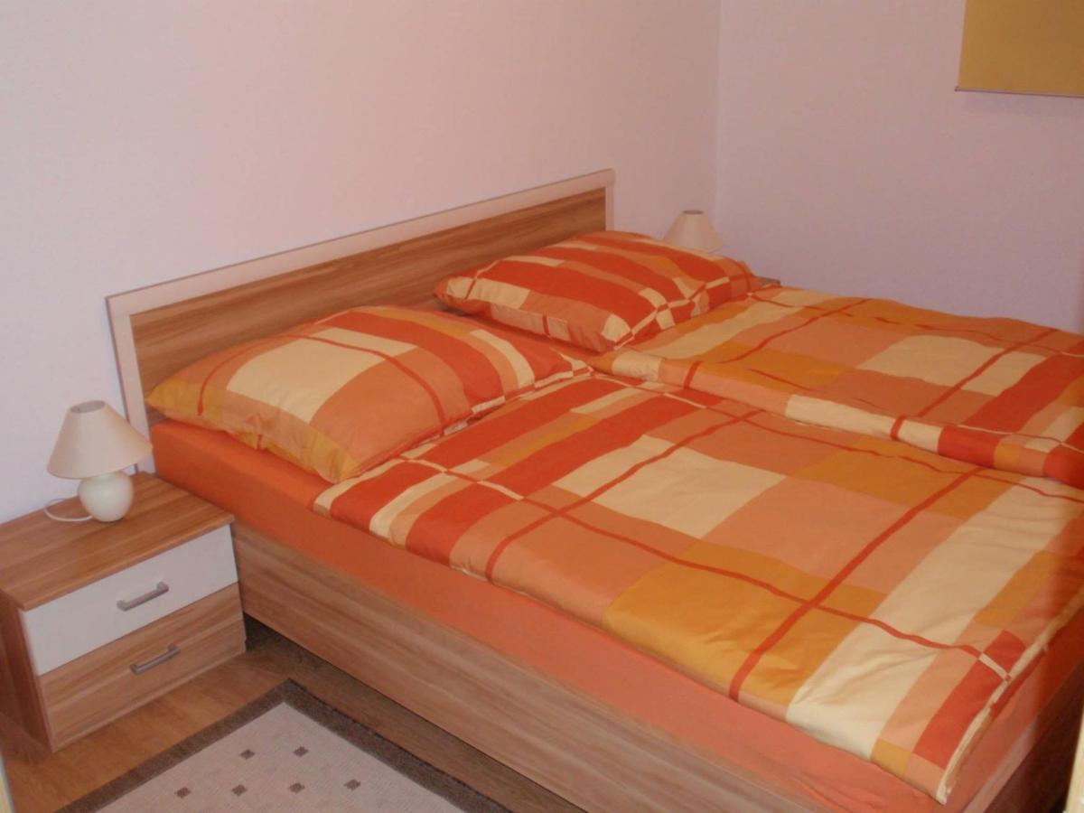 Apartmani Area Doma Trogir Ngoại thất bức ảnh