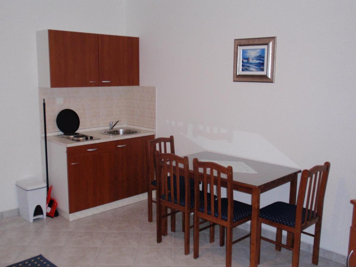 Apartmani Area Doma Trogir Ngoại thất bức ảnh